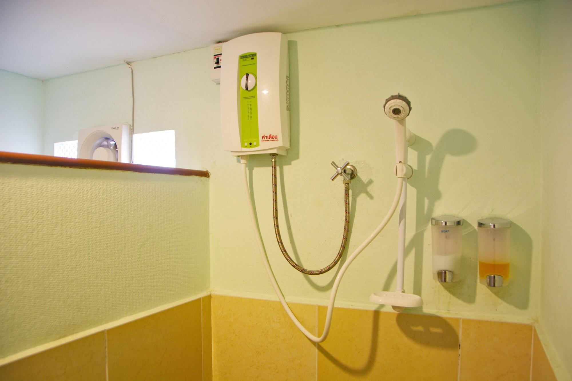 Steve Lady Hostel Бангкок Экстерьер фото