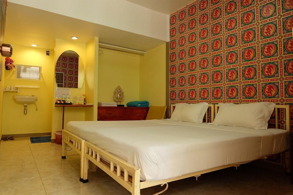 Steve Lady Hostel Бангкок Экстерьер фото