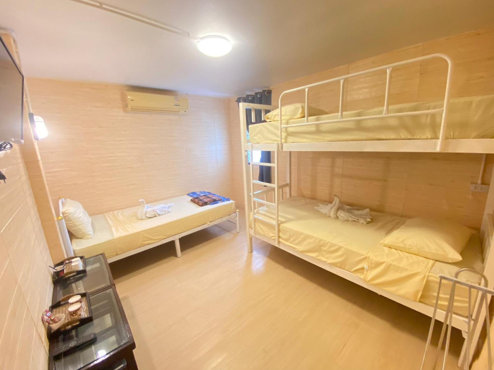 Steve Lady Hostel Бангкок Экстерьер фото