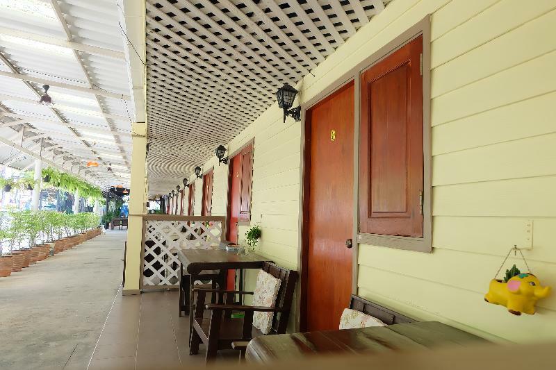Steve Lady Hostel Бангкок Экстерьер фото